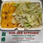 Best Shrimp Chow Mein (Lunch Special) in Waterbury, CT