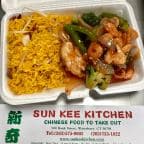 Best Chicken & Shrimp w. Garlic Sauce (Lunch Special) in Waterbury, CT